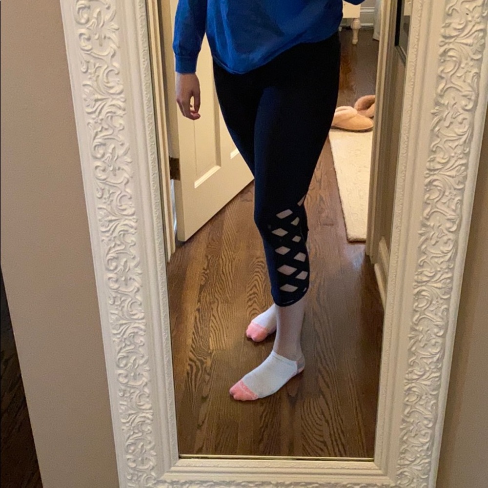 Navy cropped leggings